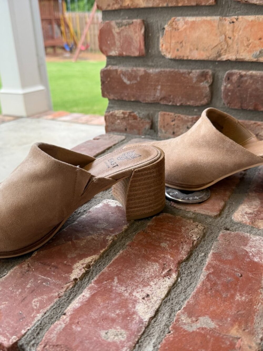 Beast Fashion Mules, Size 7, Tan Suede - Picture 4 of 4